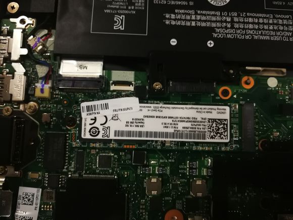 ThinkPad t480s拆机 换硬盘,t480s加内存